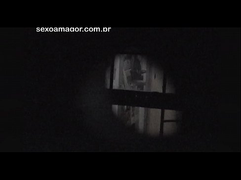 ❤️ Sarışın, içi boş tuğlaların arkasına gizlenmiş bir mahalle röntgencisi tarafından gizlice videoya alınır ❌ Porno vk tr.hentai-id.ru ❌❤